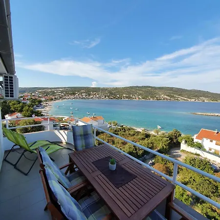 Apartment Luna Sevid-apartman 2 Sevid