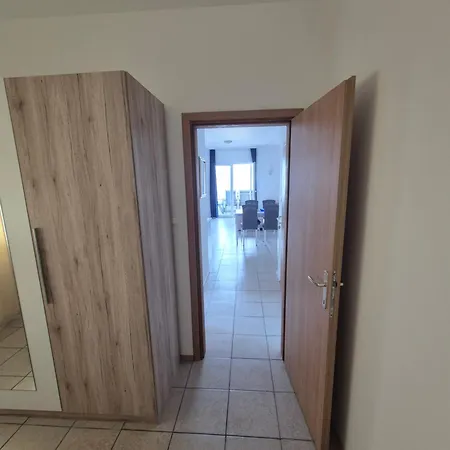Luna Sevid-apartman 2 Appartamento *